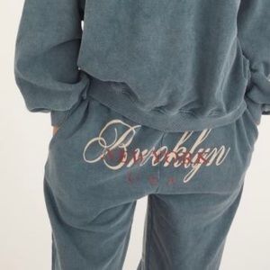 BROOKLYN OVERSIZED SWEATPANTS